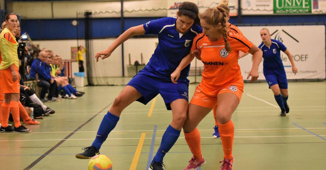 Pro Futsal Club verrast koploper vv Pernis in Schiedam